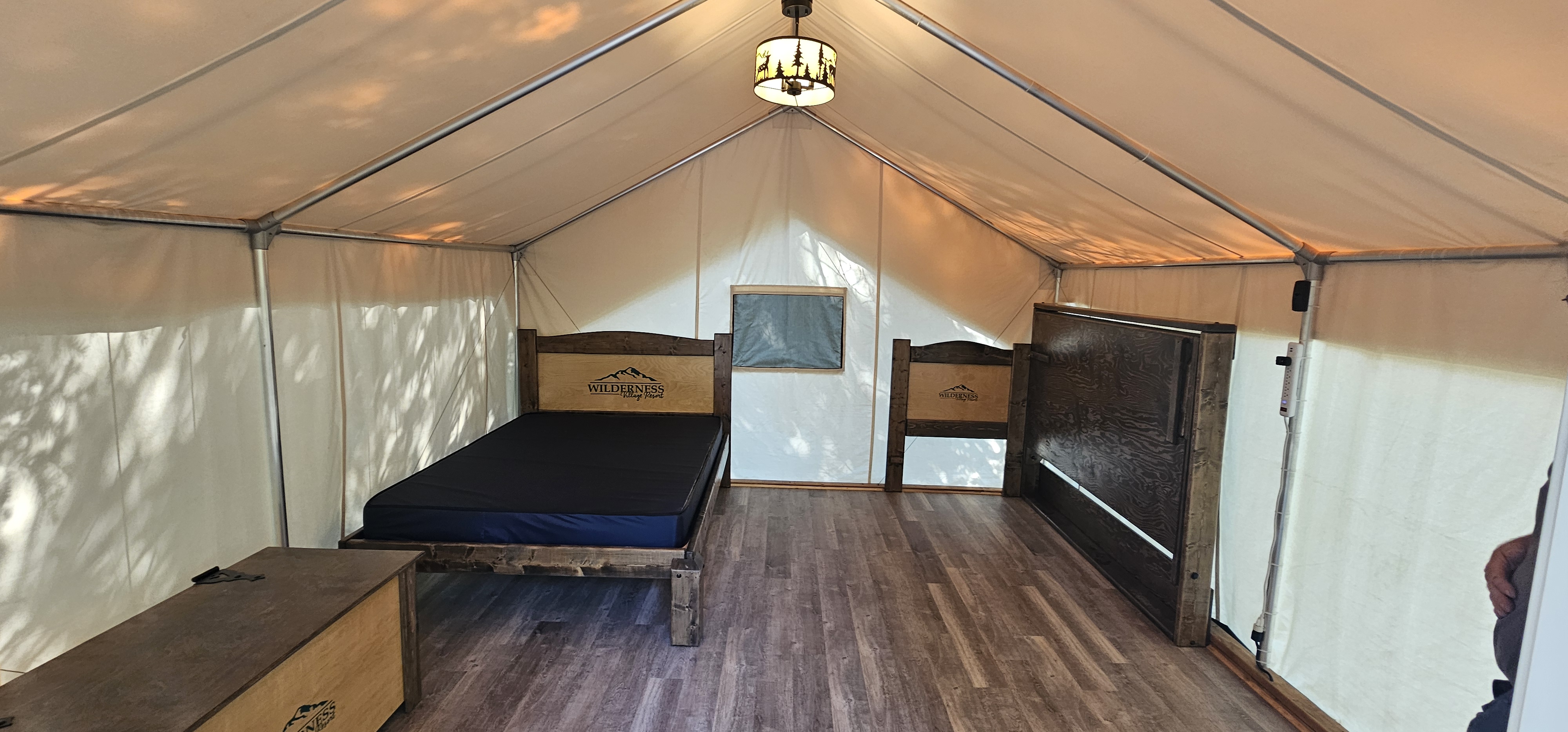 Glamping QUEEN Inside