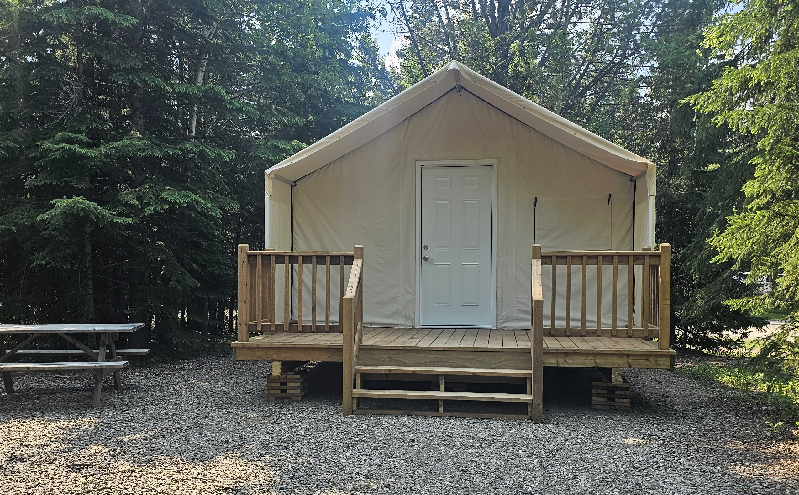 Glamping TWIN Outside 2