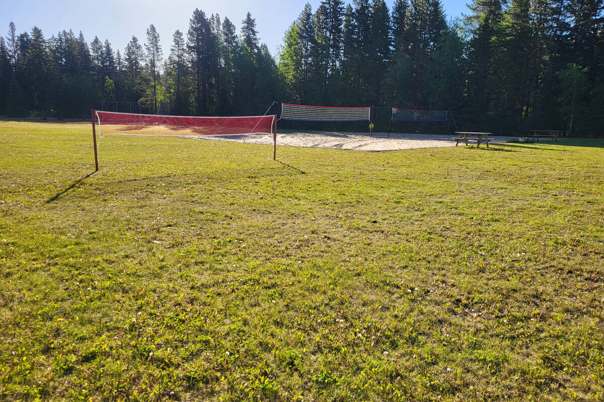 Volleyball & badminton courts